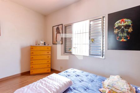 Casa à venda com 198m², 3 quartos e 2 vagas Casa à venda com 198m², 3 quartos e 2 vagasQuarto 2