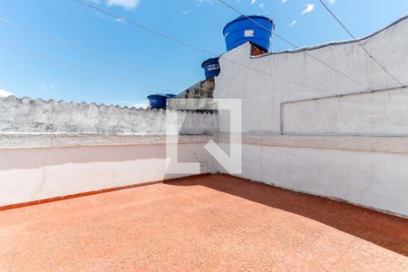 Casa à venda com 198m², 3 quartos e 2 vagas Casa à venda com 198m², 3 quartos e 2 vagasTerraço
