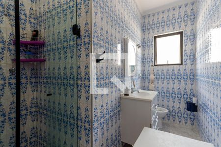 Casa à venda com 198m², 3 quartos e 2 vagas Casa à venda com 198m², 3 quartos e 2 vagasBanheiro da Suíte