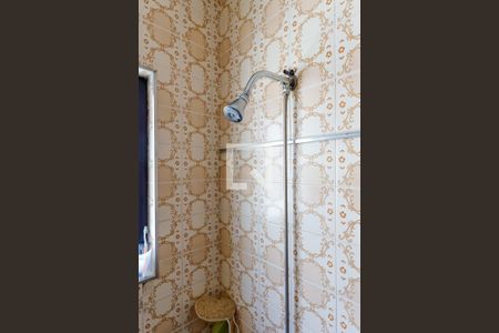 Casa à venda com 198m², 3 quartos e 2 vagas Casa à venda com 198m², 3 quartos e 2 vagasBanheiro