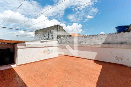 Casa à venda com 198m², 3 quartos e 2 vagas Casa à venda com 198m², 3 quartos e 2 vagasTerraço