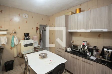 Casa à venda com 250m², 3 quartos e 2 vagasCozinha