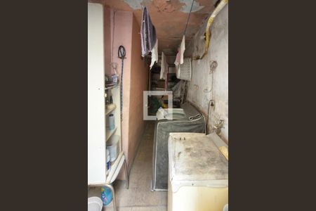 Casa à venda com 250m², 3 quartos e 2 vagasÁrea de Serviço