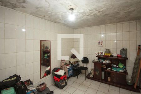 Casa à venda com 250m², 3 quartos e 2 vagasQuarto de Serviço