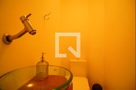 Lavabo de apartamento para alugar com 2 quartos, 110m² em Bom Fim, Porto Alegre