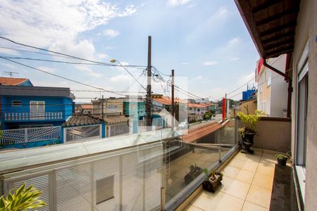 Casa à venda com 269m², 3 quartos e 7 vagasVaranda do quarto 1