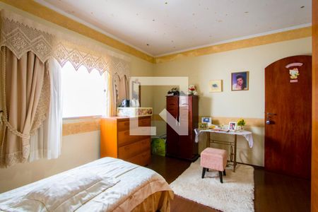 Casa à venda com 269m², 3 quartos e 7 vagasQuarto 2