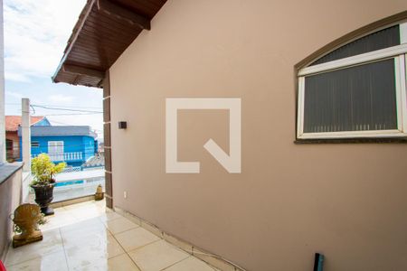 Casa à venda com 269m², 3 quartos e 7 vagasVaranda do quarto 1