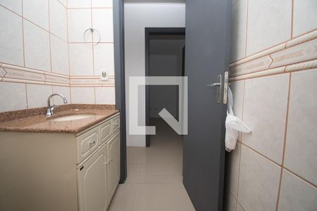 banheiro de casa à venda com 2 quartos, 30m² em Pátria Nova, Novo Hamburgo