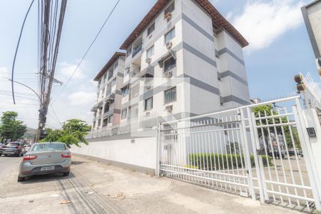 Apartamento à venda com 68m², 2 quartos e 1 vaga Apartamento à venda com 68m², 2 quartos e 1 vagaFachada