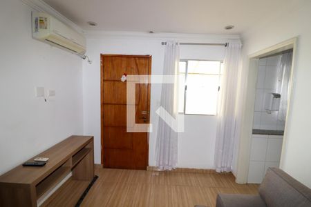 Sala de TV de casa para alugar com 1 quarto, 60m² em Vila Matilde, São Paulo