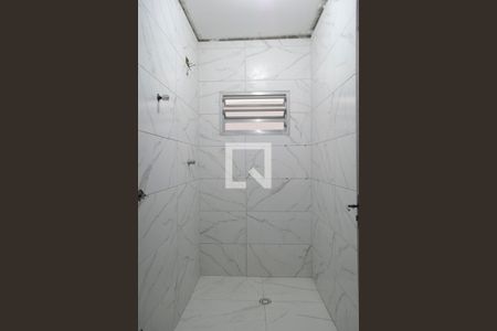 Lavabo de casa para alugar com 3 quartos, 392m² em Água Fria, São Paulo