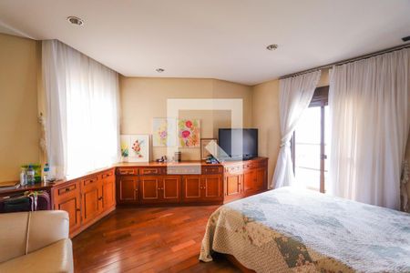 Apartamento à venda com 298m², 4 quartos e 4 vagas Apartamento à venda com 298m², 4 quartos e 4 vagasSuíte Principal 4