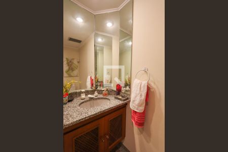 Apartamento à venda com 298m², 4 quartos e 4 vagas Apartamento à venda com 298m², 4 quartos e 4 vagasLavabo