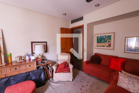 Apartamento à venda com 298m², 4 quartos e 4 vagas Apartamento à venda com 298m², 4 quartos e 4 vagasSuíte 1