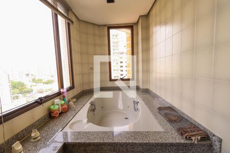 Apartamento à venda com 298m², 4 quartos e 4 vagas Apartamento à venda com 298m², 4 quartos e 4 vagasBanheiro - Suíte Principal 4