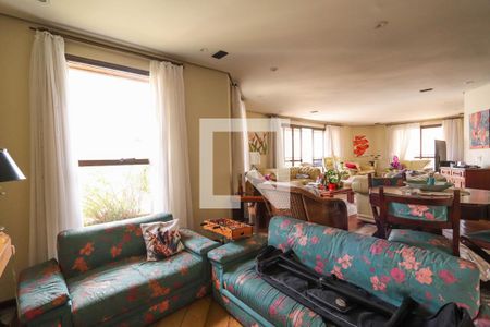 Apartamento à venda com 298m², 4 quartos e 4 vagas Apartamento à venda com 298m², 4 quartos e 4 vagasSala de Estar