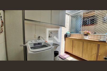 Apartamento à venda com 140m², 4 quartos e 3 vagas