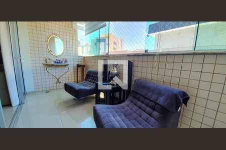 Apartamento à venda com 140m², 4 quartos e 3 vagas