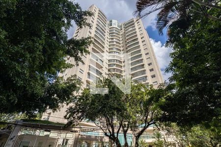 Apartamento à venda com 73m², 1 quarto e 2 vagasFachada