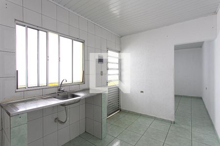 Cozinha de casa para alugar com 1 quarto, 25m² em Cidade Antônio Estevão de Carvalho, São Paulo