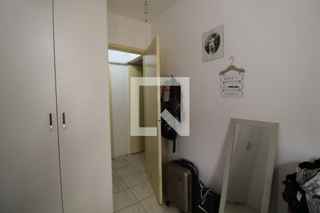 Quarto 1 de apartamento à venda com 3 quartos, 70m² em Jardim Pinheiros, São Paulo