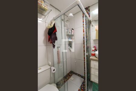 Apartamento à venda com 70m², 3 quartos e sem vaga Apartamento à venda com 70m², 3 quartos e sem vagaBanheiro da Suíte