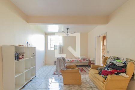 Casa à venda com 250m², 4 quartos e 3 vagas Casa à venda com 250m², 4 quartos e 3 vagasSala 2