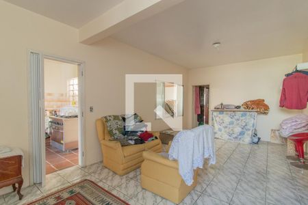 Casa à venda com 250m², 4 quartos e 3 vagas Casa à venda com 250m², 4 quartos e 3 vagasSala 2