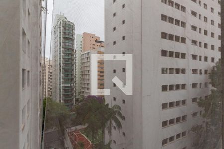 Apartamento à venda com 110m², 3 quartos e 2 vagas Apartamento à venda com 110m², 3 quartos e 2 vagasQuarto 2 - vista