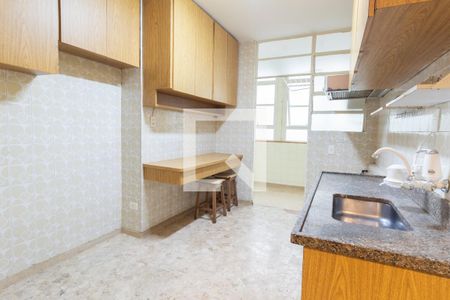 Apartamento à venda com 110m², 3 quartos e 2 vagas Apartamento à venda com 110m², 3 quartos e 2 vagasCozinha