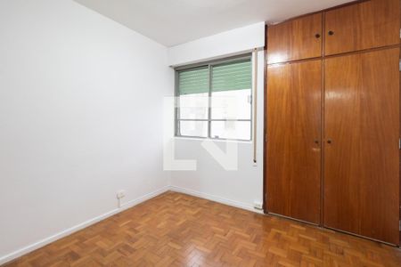 Apartamento à venda com 110m², 3 quartos e 2 vagas Apartamento à venda com 110m², 3 quartos e 2 vagasQuarto 1