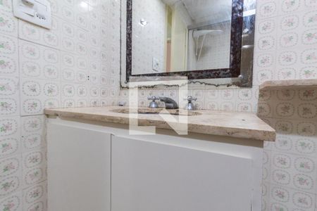 Apartamento à venda com 110m², 3 quartos e 2 vagas Apartamento à venda com 110m², 3 quartos e 2 vagasBanheiro social