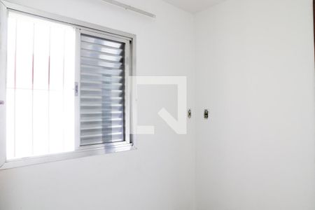 Casa à venda com 170m², 2 quartos e 2 vagasQuarto de Serviço