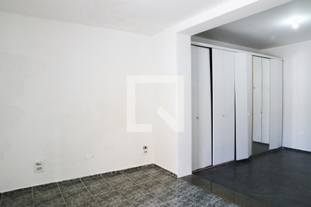 Casa à venda com 170m², 2 quartos e 2 vagasSuíte 2