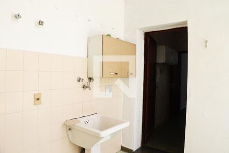 Casa à venda com 170m², 2 quartos e 2 vagasÁrea de Serviço