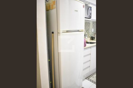 Apartamento para alugar com 50m², 2 quartos e 1 vagaCozinha - Geladeira