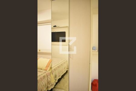 Apartamento para alugar com 50m², 2 quartos e 1 vagaQuarto 2 - Armário