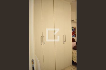 Apartamento para alugar com 50m², 2 quartos e 1 vagaQuarto 1 - Armário