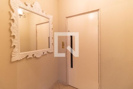 Apartamento à venda com 220m², 4 quartos e 3 vagasElevador Privativo