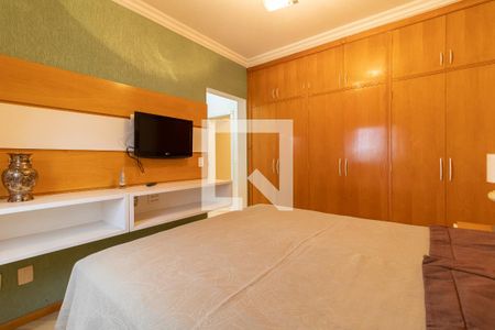 Apartamento à venda com 220m², 4 quartos e 3 vagasSuíte 3