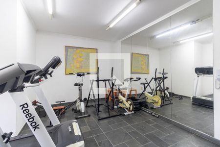 Apartamento à venda com 220m², 4 quartos e 3 vagasAcademia