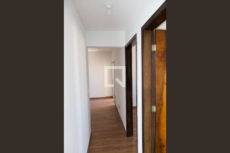 Apartamento para alugar com 55m², 2 quartos e 1 vagaCorredor
