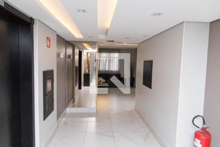 Apartamento para alugar com 55m², 2 quartos e 1 vagaHall social