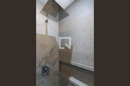 Apartamento à venda com 73m², 2 quartos e 2 vagas Apartamento à venda com 73m², 2 quartos e 2 vagasBanheiro da Suíte 2