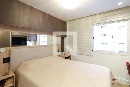 Suíte 1 de apartamento à venda com 2 quartos, 73m² em Pinheiros, São Paulo