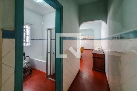 Casa à venda com 186m², 1 quarto e 2 vagas Casa à venda com 186m², 1 quarto e 2 vagasCorredor