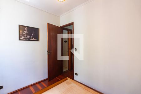 Quarto 2 de apartamento à venda com 2 quartos, 45m² em Vila Yolanda, Osasco