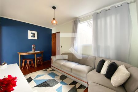 Sala de apartamento para alugar com 2 quartos, 45m² em Vila Yolanda, Osasco