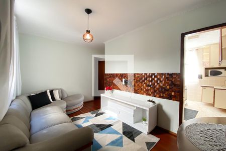 Sala de apartamento à venda com 2 quartos, 45m² em Vila Yolanda, Osasco